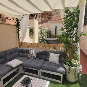 https://del-parque-flats-estudio-capuchinos.1costadelsol.com